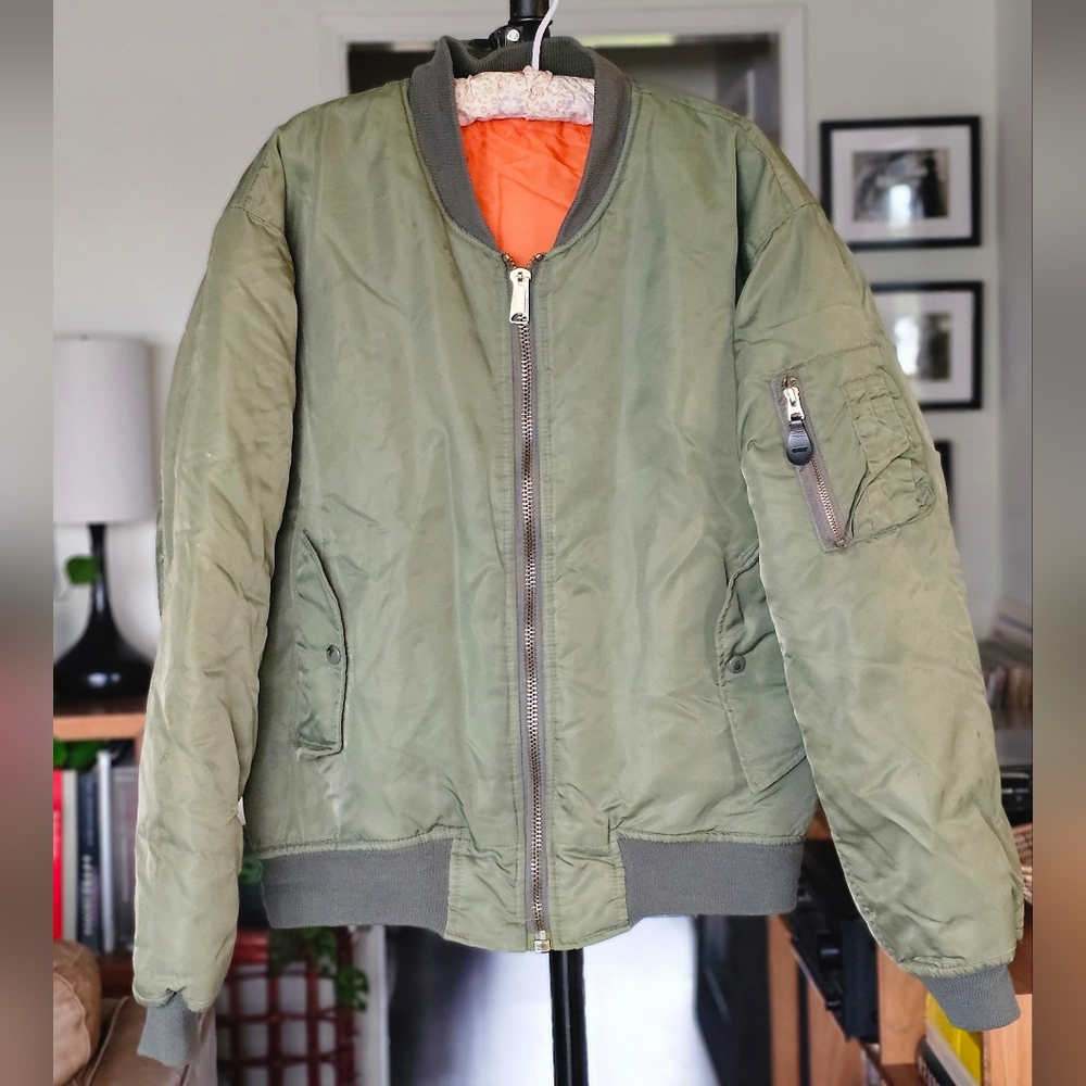 VTG MA-1 Military Bomber Jacket Reversible Men's Size M